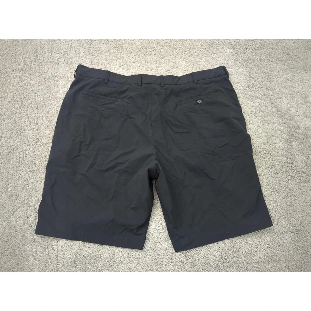 Walter Hagen Shorts Mens 42 Black Inseam: 9.5